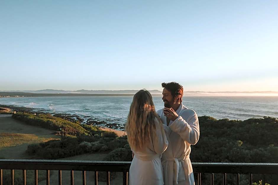 Shaloha Guesthouse on Supertubes