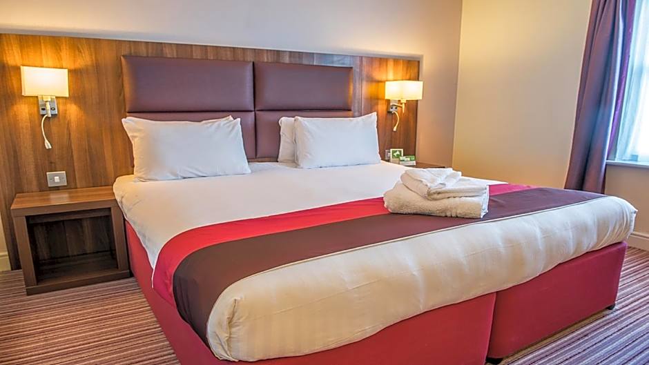 Holiday Inn Milton Keynes East M1 Junc 14 By IHG