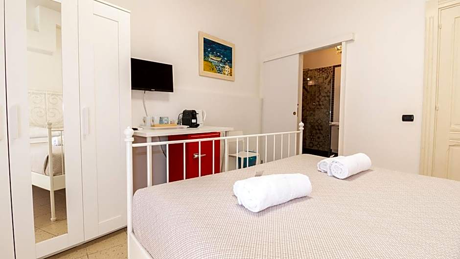 B&B Juighissa Leonora