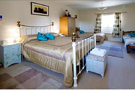 Kates Farm Bed and Breakfast