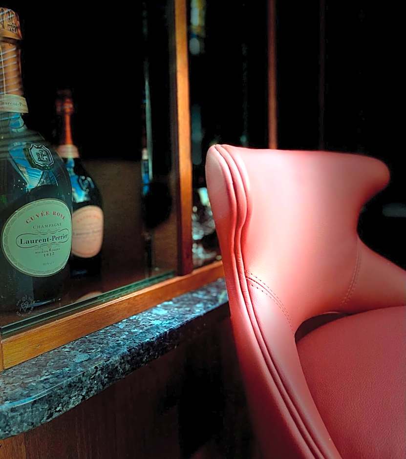 The Mansefield Hotel