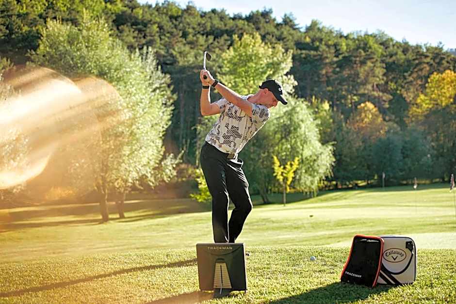 Domaine Ribiera, Hotel 5 Etoiles, SPA & Golf - Forcalquier