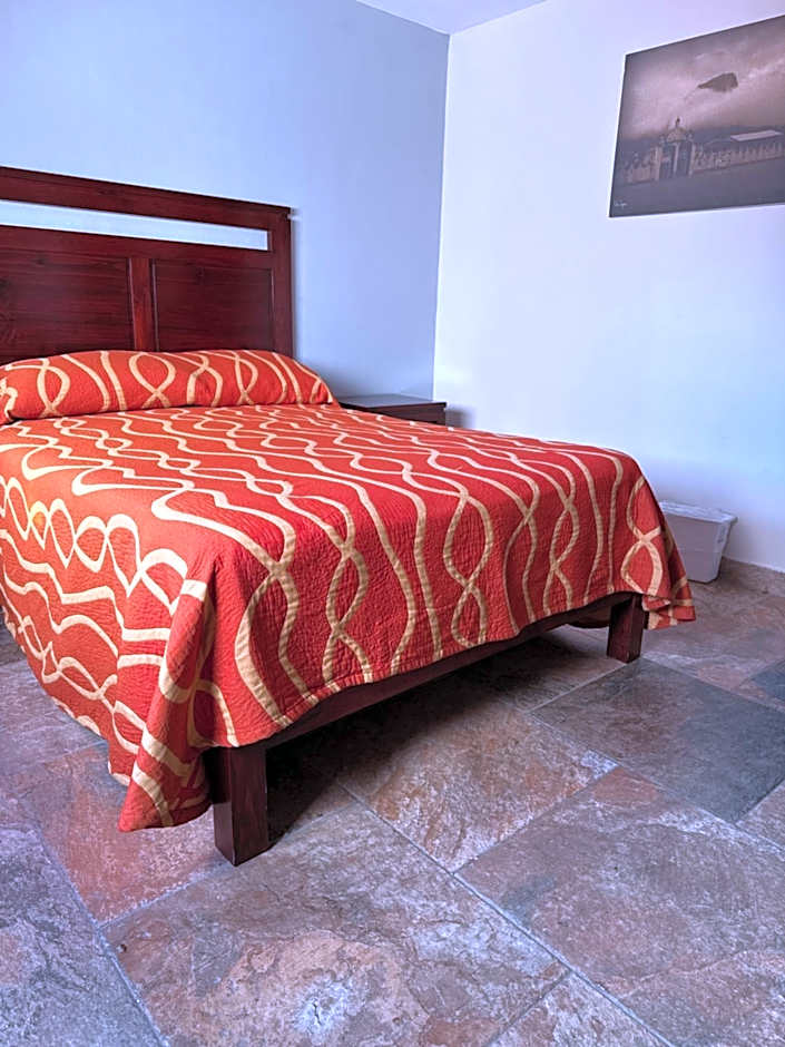 Hotel Suites Don Miguel