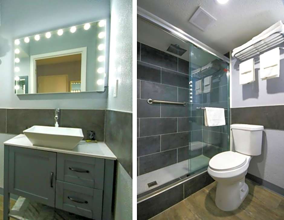 Marshall Lodge By OYO Hwy 65