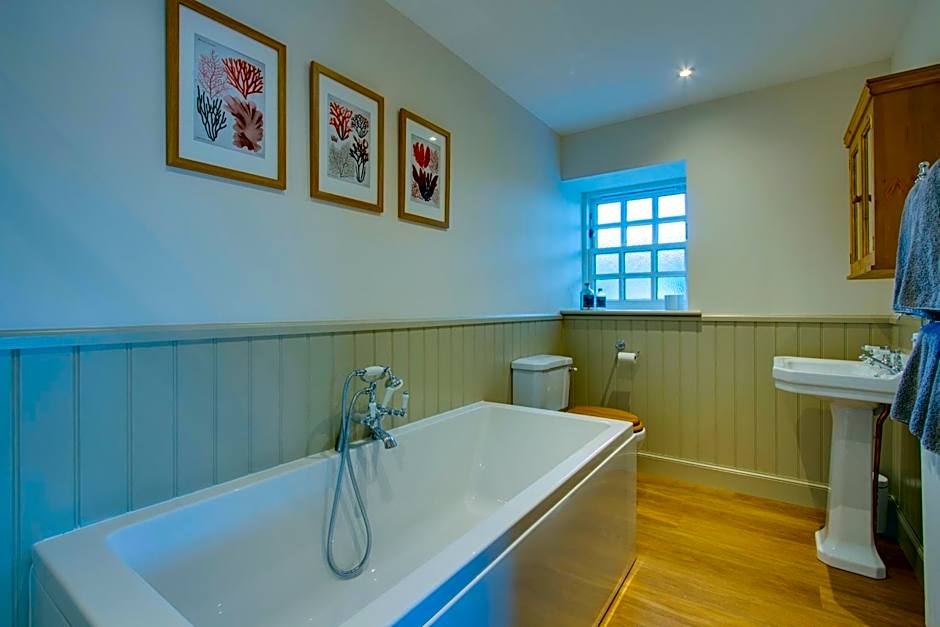 Home Farm B&B - Poppy Room