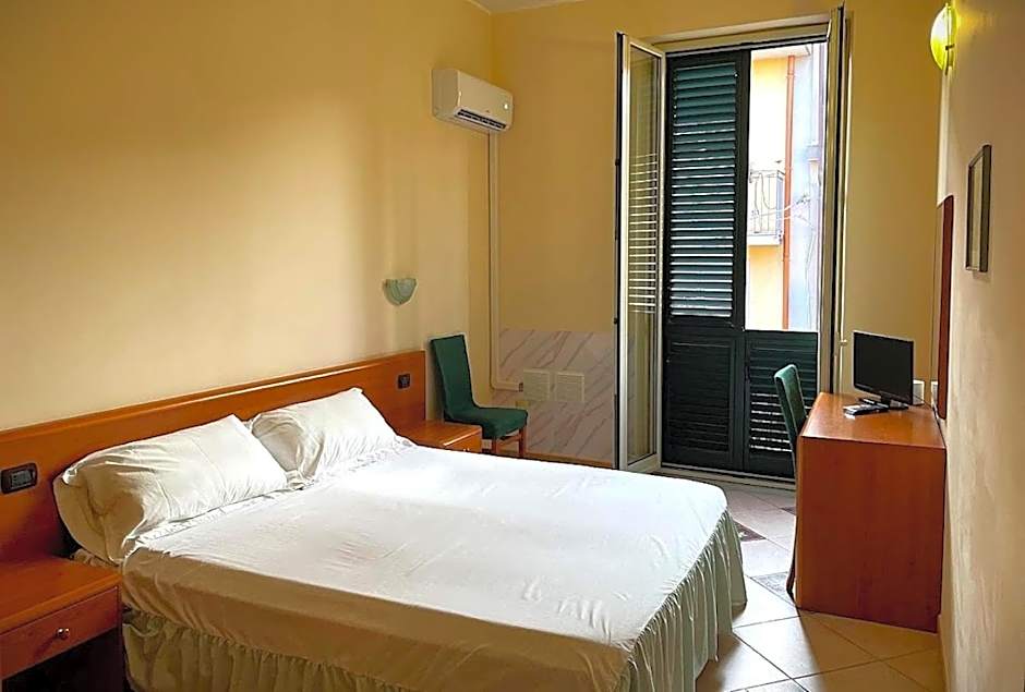 GR B&B