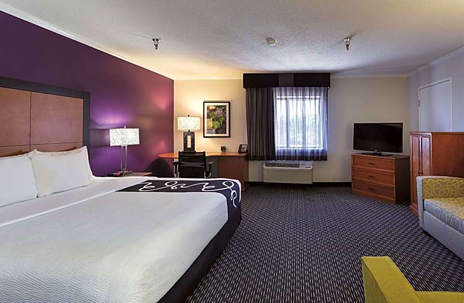 La Quinta Inn & Suites by Wyndham Baton Rouge Siegen Lane