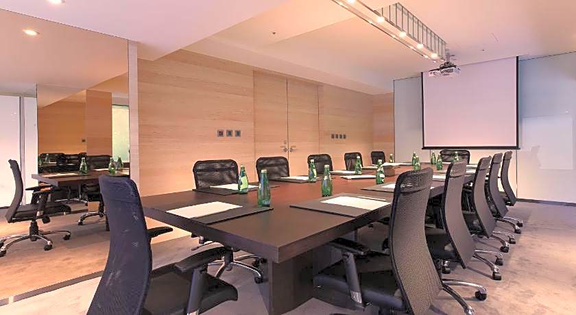 Hotel Cozzi Minsheng Taipei