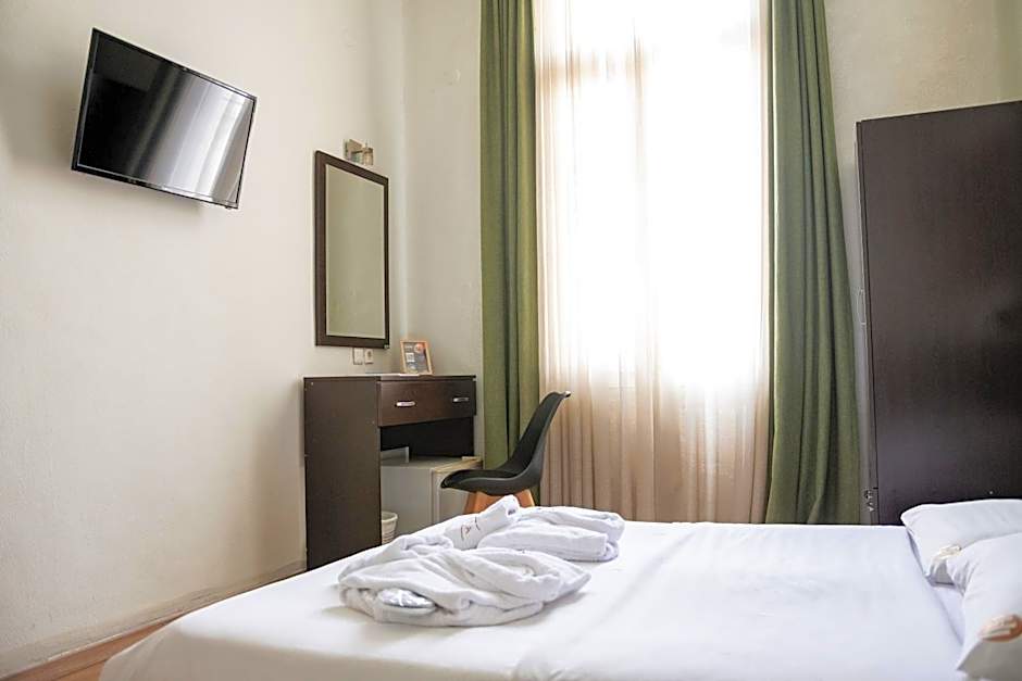 Hotel Ilisia