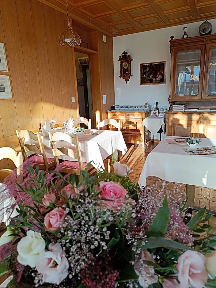 Hotel Adler