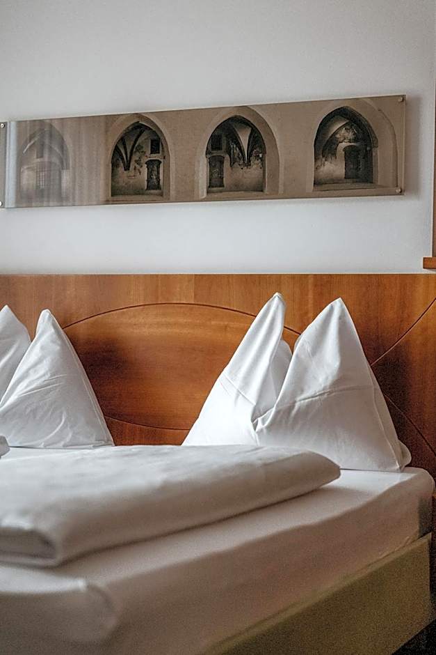 Hotel Clara