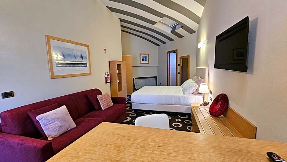 Select Executive Residence