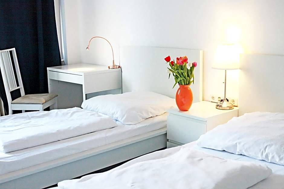 MAC City Hostel