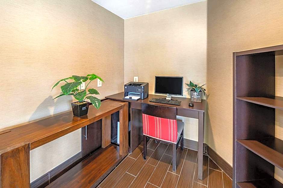 THE ATRIUM HOTEL - SFO AIRPORT FREE! - Shuttle Bus - Parking - WIFI