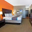 La Quinta Inn & Suites by Wyndham Bush Intercontinental Airport East