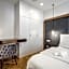Budapest Eye- Boutique Suites, by BQA