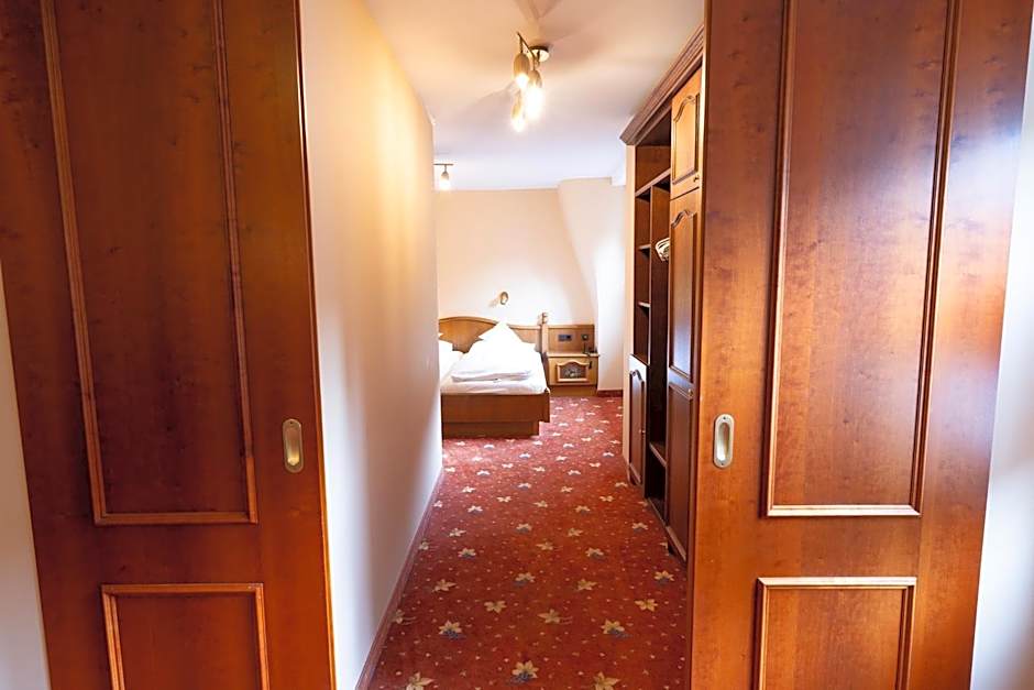 AKZENT Hotel Berg's Alte Bauernschanke- Wellness und Wein