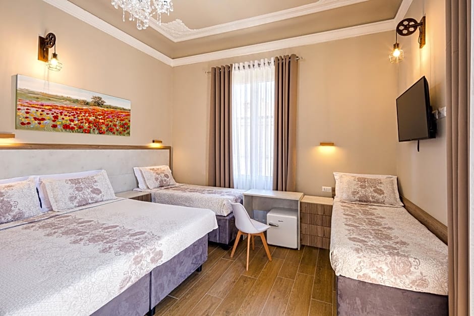 Hotel Bijou