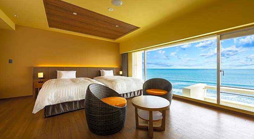 Kamogawa Grand Hotel