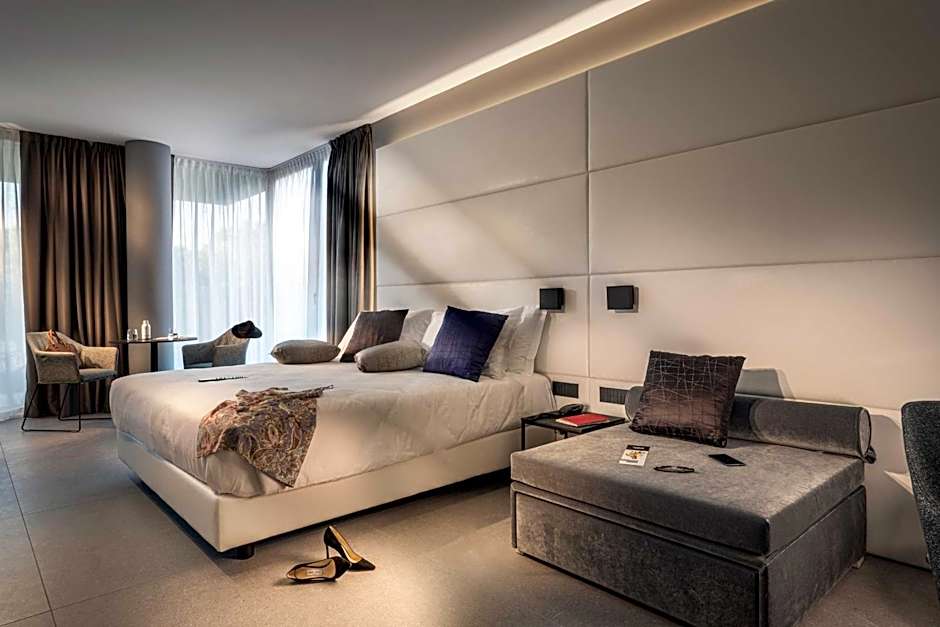 J44 Lifestyle Hotel