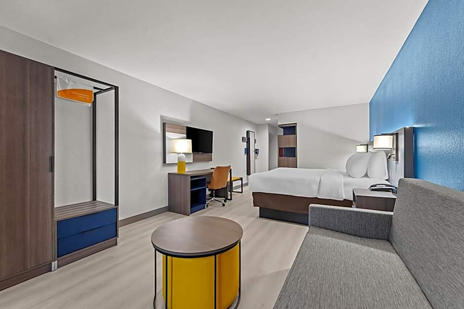 Comfort Inn & Suites Perry National Fairgrounds Area