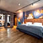 Liebesbier Urban Art & Smart Hotel