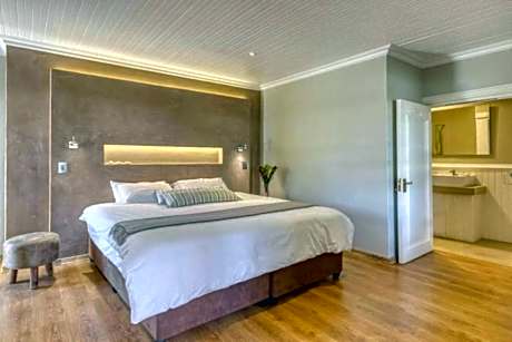 Explorer Guesthouse