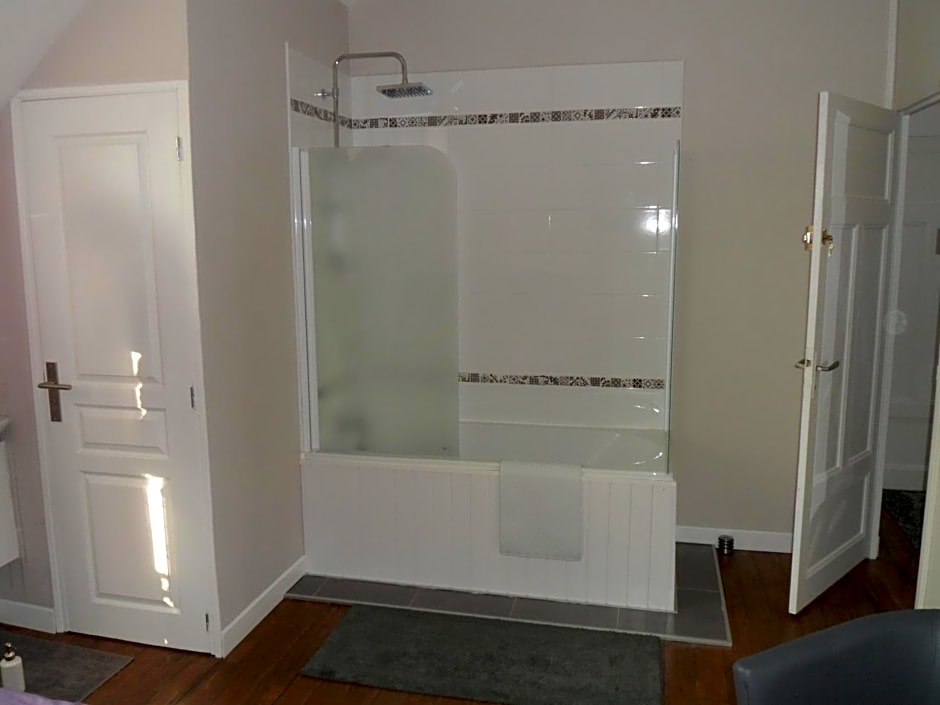 Riverside Bed and Breakfast