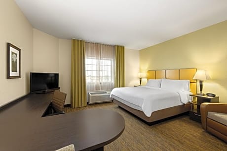 Deluxe King Room - Hearing Accessible 