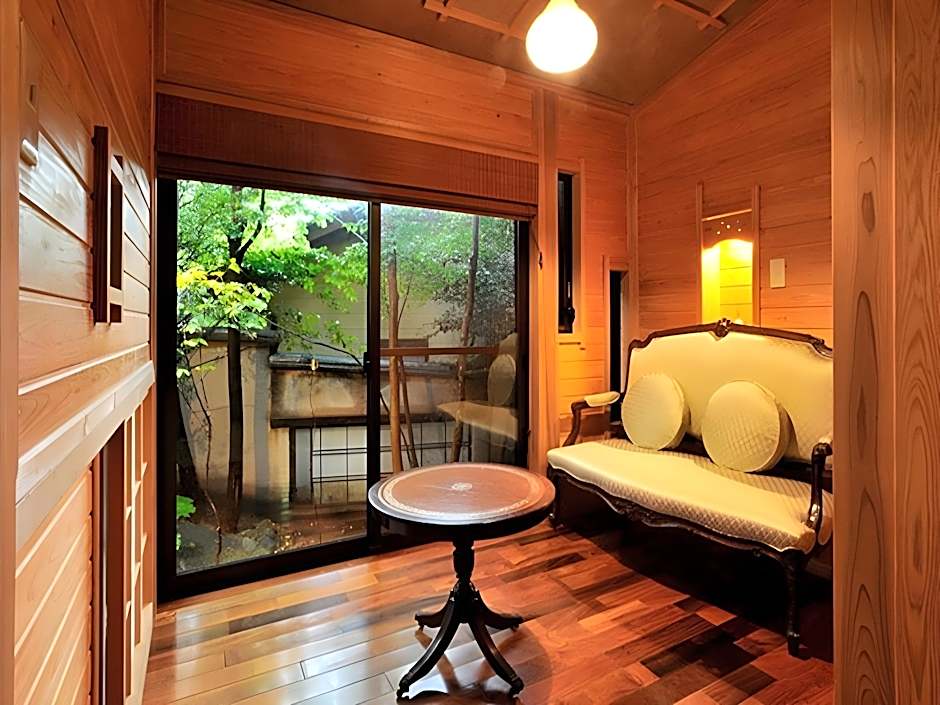 Tsumikusa No Yado Komatsu Ryokan