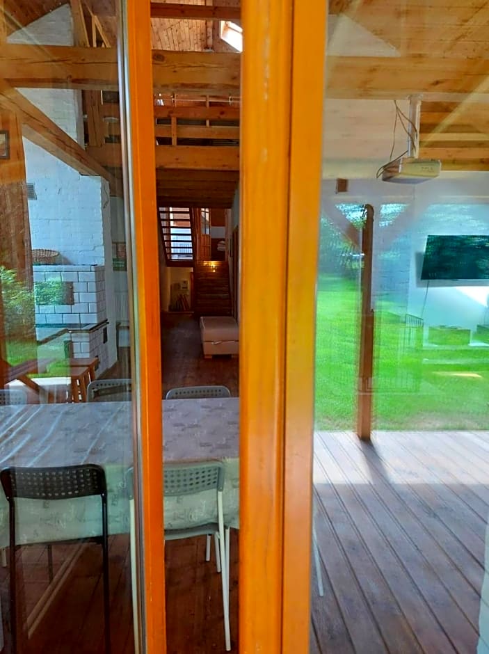 Dom imprezowy z noclegami Dziecinów