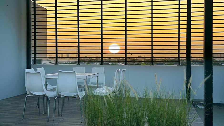 The Willing Hotel and Residence