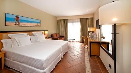 Family Superior Double Swimming Pool View