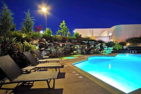 DoubleTree By Hilton Hotel Pleasanton At The Club