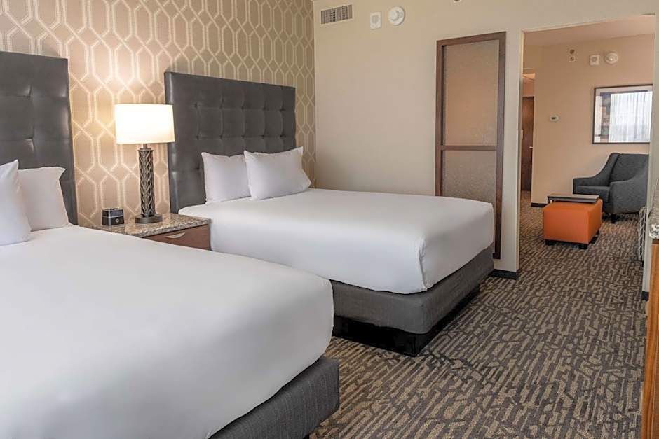 Drury Plaza Hotel Dallas Arlington