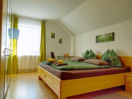 Triple Room with Shower