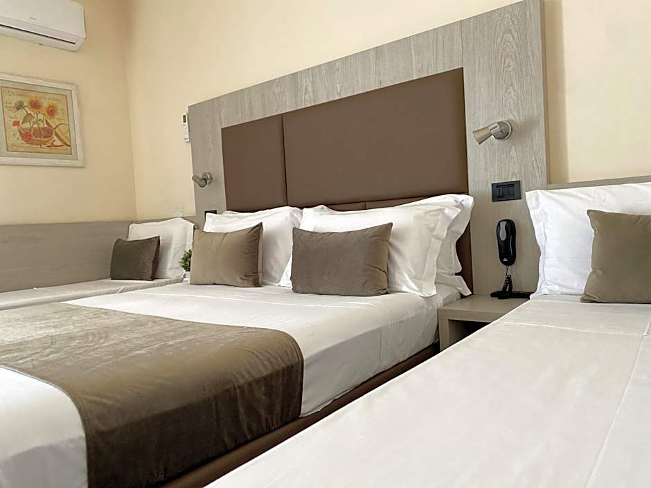 Golf Hotel
