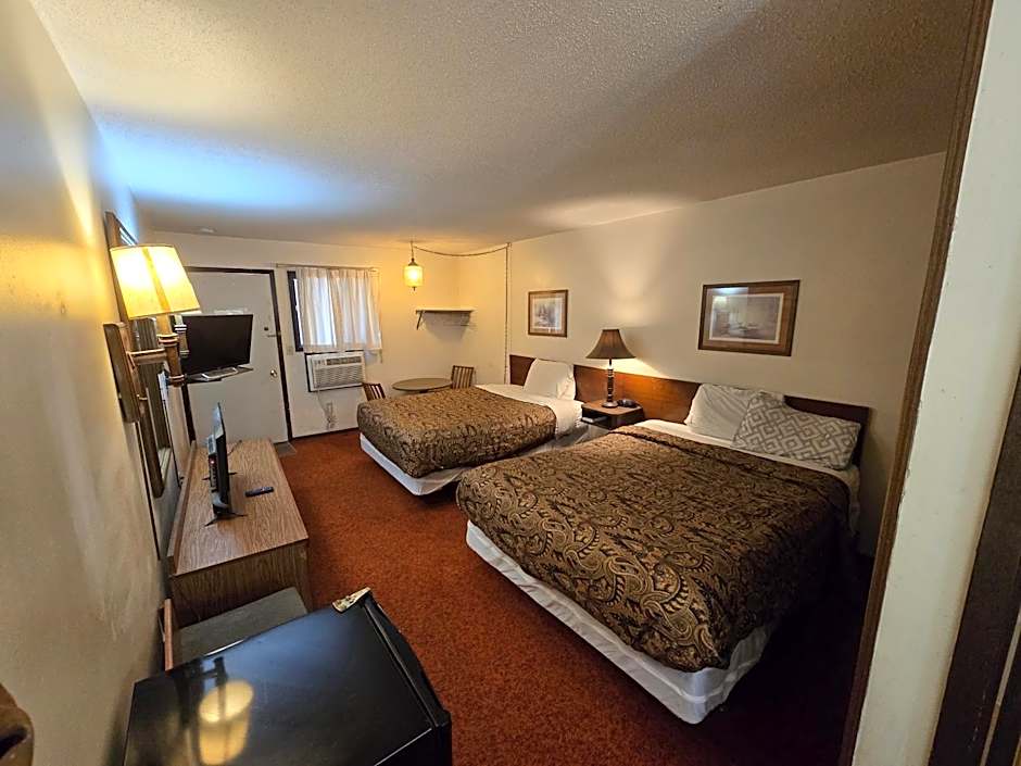 OYO Sandman Inn
