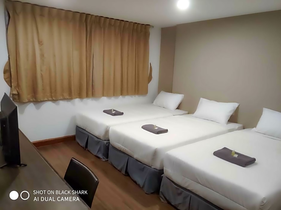 499 Hotel Ratchadapisek Bangkok