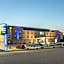 Holiday Inn Express & Suites N Waco Area - West By IHG