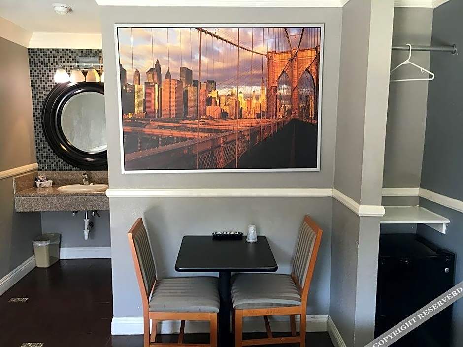 Hotel Salina Long Beach