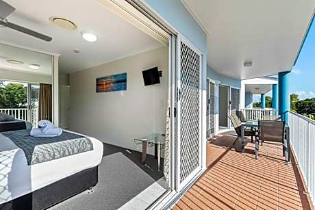 Three-Bedroom Top Floor Superior Apartment