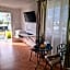 The Queenslander Motel