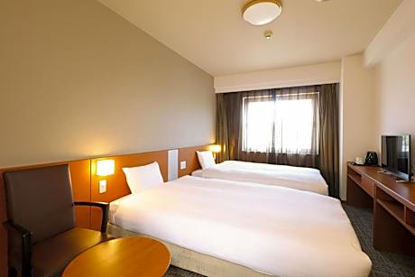 Twin Room - Non-Smoking - No Daily Cleaning