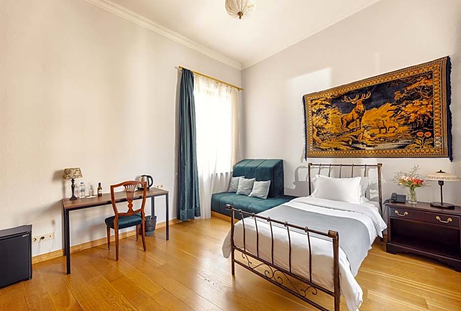 Octava Boutique Hotel