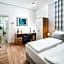 Best Western Plus Celebrity Suites