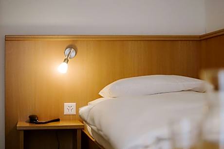 Comfort Single Room
