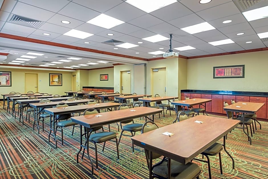 Hampton Inn & Suites Arcata