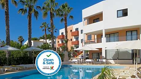 Hotel Alcaide