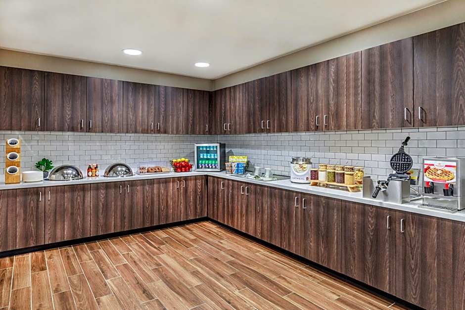 Residence Inn by Marriott Denver Airport at Gateway Park